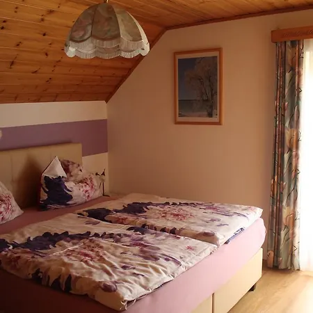 Lassacher Biobauernhof *